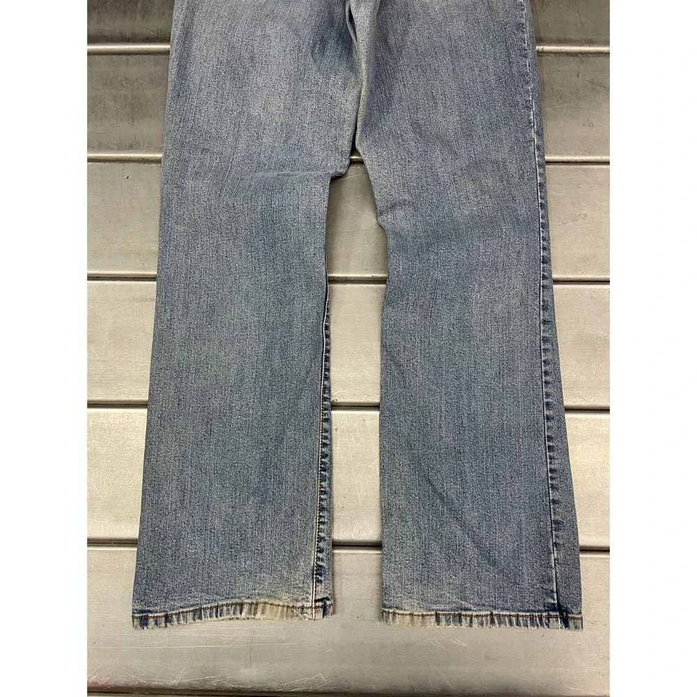 VTG Levis 550 Jeans Womens 12M 30X31 Blue Medium Wash‎ Denim Relaxed Boot Cut